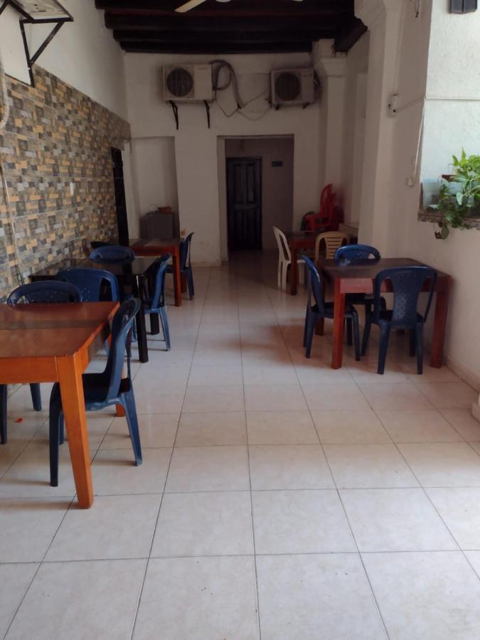 hotel andalucia inn Santa Marta  Bagian luar foto